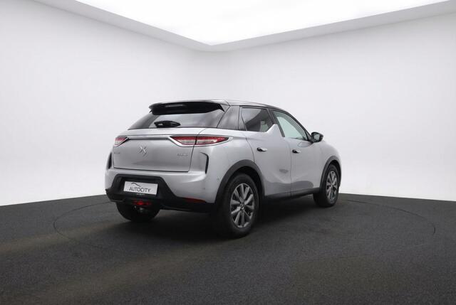 DS DS 3 Automobiles E-Tense Bastille 156PK | Camera | Head up display | Carplay