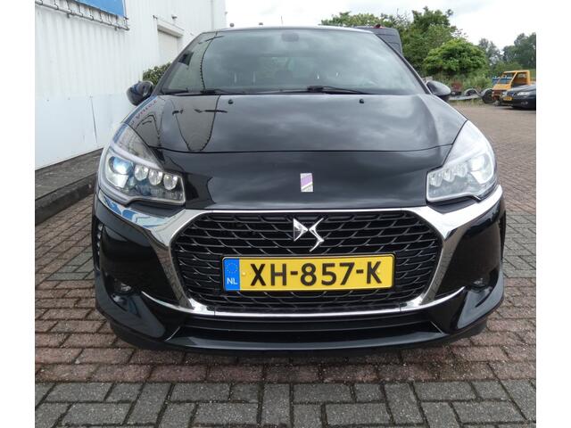 DS DS 3 1.2 PT PERFORMANCE LINE Automaat,Navi,Camera,Led