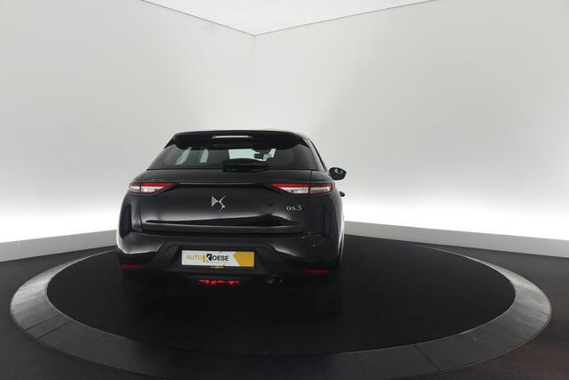 DS DS 3 CROSSBACK PureTech 100 Montmartre | Parkeersensoren | Apple Carplay | Allseason Banden | Navigatie | Climate Control