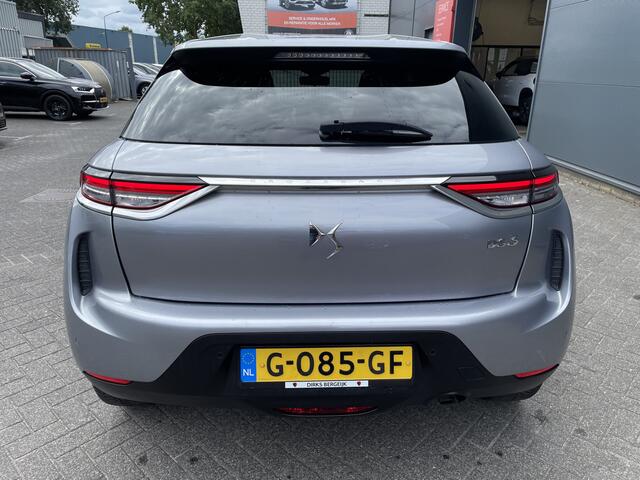 DS DS 3 CROSSBACK 100pk Business (Naviatie - Automatische Airco - 17" incl 4S - Apple Carplay - Parkeersensoren)
