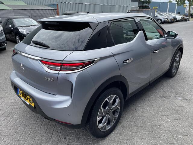 DS DS 3 CROSSBACK 100pk Business (Naviatie - Automatische Airco - 17" incl 4S - Apple Carplay - Parkeersensoren)