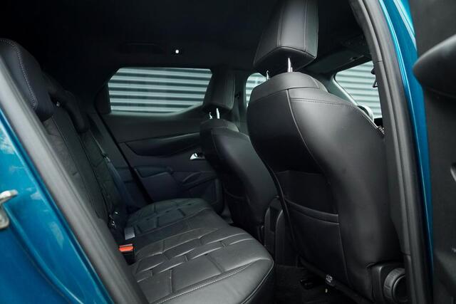 DS DS 3 CROSSBACK 1.2 PureTech Grand Chic / Opera / Aut / Adaptive Cruise / Carplay / Leder