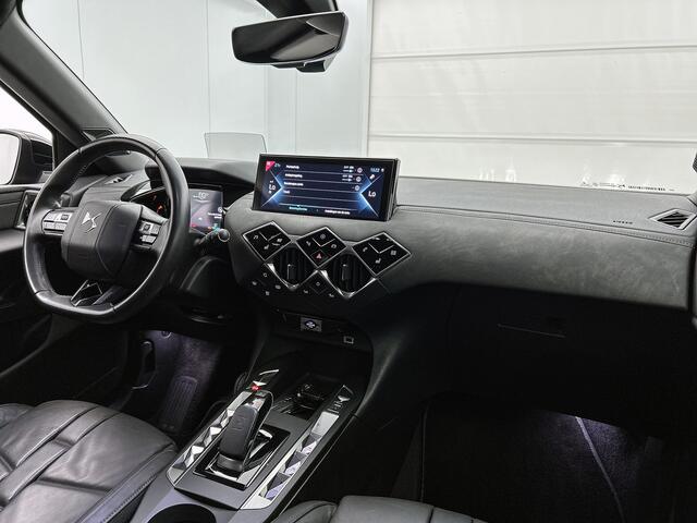 DS DS 3 CROSSBACK E-Tense Executive 444KM Wltp / Cruise ctr. / Lm velg. / Airco-ecc / Navigatie / DAB / Privacy Glass / Achteruitrijcamera met 180° Vision + parkeersensoren vóór en achter / Apk 05-2027