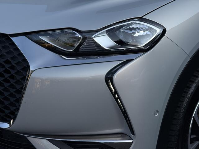 DS DS 3 CROSSBACK 1.2 PureTech Rivoli Navi / Camera / Carplay / Lm Velgen / Trekhaak