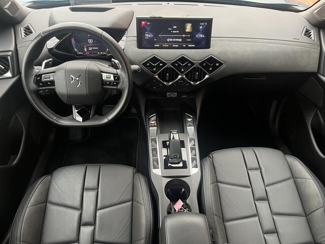 DS DS 3 CROSSBACK PureTech 130 Grand Chic | Stoelverwarming | Leder | Adaptive Cruise Control | Head-up display | Keyless | Elektrisch verstelbare stoelen |