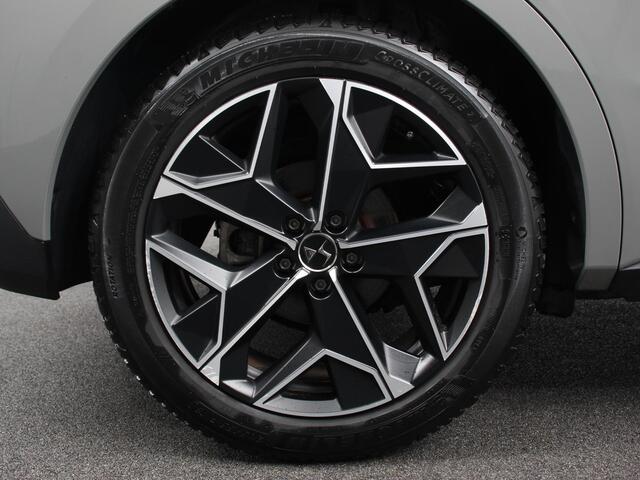 DS DS 4 1.2 PureTech Automaat Rivoli Cross | Panoramadak | Focal Audio | Full LED | Leder | 360 Camera | Adaptive Cruise | Head Up Display |