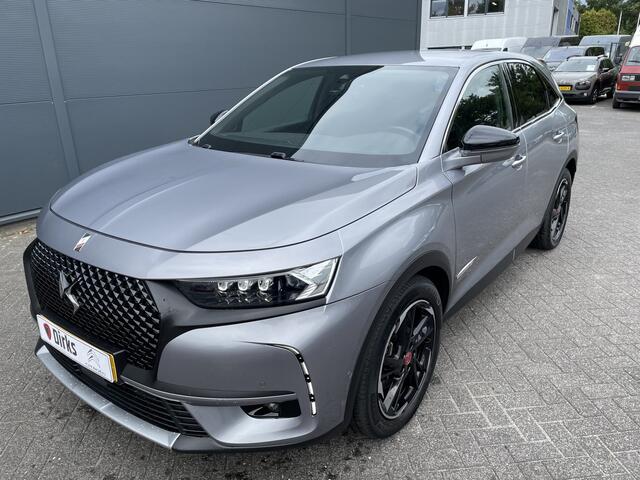 DS DS 7 300pk 4x4 Performance Line+ (NightVision - 360gr Camera - Adaptieve Cruise Controle - Elektrische Klep - Elektrische stoel + geheugen - DS LED - Keyless Entry)