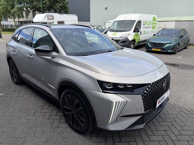 DS DS 7 300pk 4x4 Esprit De Voyage (Leder incl verwarming/koeling/massage/geheugen - Elektrische klep - Dodehoekdetectie - Keyless Entry - Camera - LED - 19"- Navigatie - Apple Carplay)