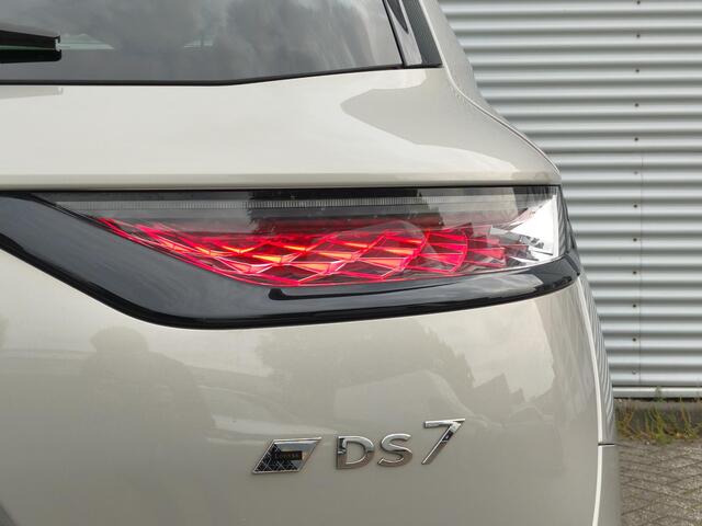 DS DS 7 Crossback Louvre e-Tense 1.6 PHEV 4x4 Hybrid4 300pk e-EAT8 | SCHUIF/KANTELDAK | NAPPA LEDER | HANDSFREE A.KLEP | MASSAGE | BLACK PACK | DS LED VISION