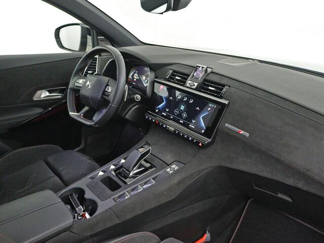 DS DS 7 Crossback E-Tense 300pkAWD Performance Line+ | HiFi Focal | Elektr stoelen + geheugen | Elektrische achterklep |
