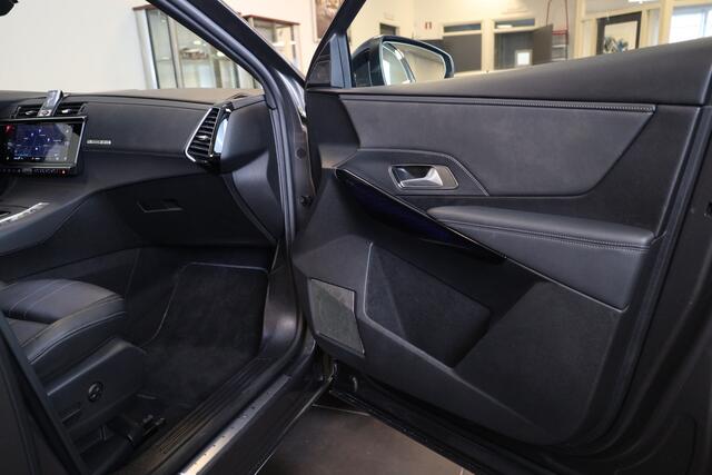 DS DS 7 Crossback 180 Louvre Nappaleer | Panorama schuif/kanteldak | Stoelverwarming HiFi, Camera | Massagestoelen | 20" LM