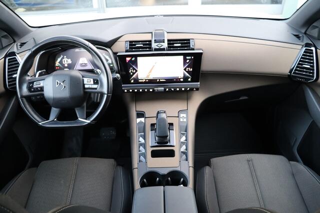 DS DS 7 Crossback E-Tense Business 225pk PHEV | Adap. Cruise | Stoelverwarming | 360 Camera | Climate Control | Navigatie