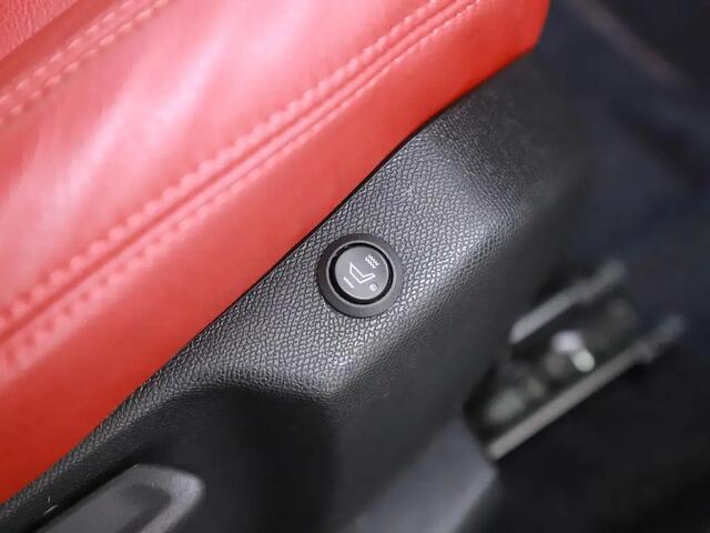 DS DS 7 Crossback 1.2 PureTech Performance Line Carplay | Leer | Stoelverwarming | DAB | Camera | LMV