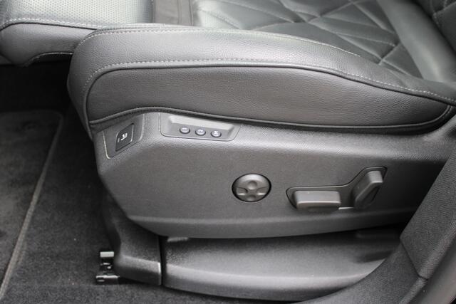 DS DS 7 Crossback E-Tense 4x4 300PK Rivoli | Full Options | Massage | Panoramadak | Trekhaak | Leder | Nachtzicht