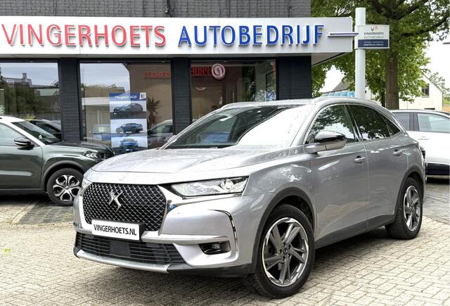 DS DS 7 Crossback 1.6-16v. * Rivoli * AUTOMAAT * 180 Pk Benzine * * Trekhaak * Zwart Leder * Schuifdak * Navigatie * Cruise Control * Super Luxe Rivoli Uitvoering * Vingerhoets; Vierde Generatie Eersteklas Service. Al meer dan 100 jaar een begrip in de Brabantse Kempen.