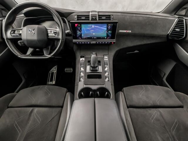 DS DS 7 Crossback 1.6 PureTech Performance Line 181Pk Automaat (PANORAMADAK, APPLE CARPLAY, GROOT NAVI, LEDER/ALCANTARA, SPORTSTOELEN, TREKHAAK, PARKEERSENSOREN, NIEUWSTAAT)
