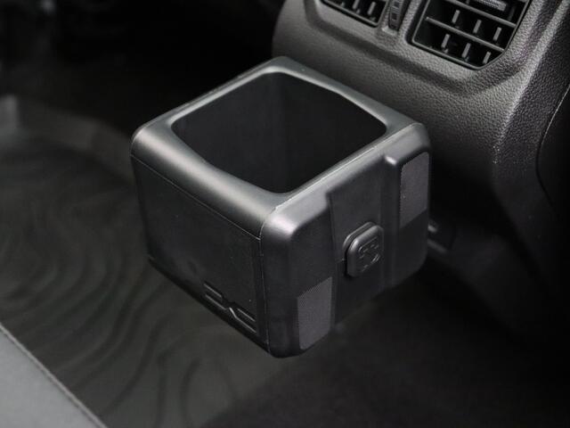 Dacia Bigster Extreme Mild hybrid 4x4 | Achteruitrijcamera | Cruise Control en snelheidsbegrenzer | Dacia Handsfree card voor openen, sluiten en starten zonder sleutel