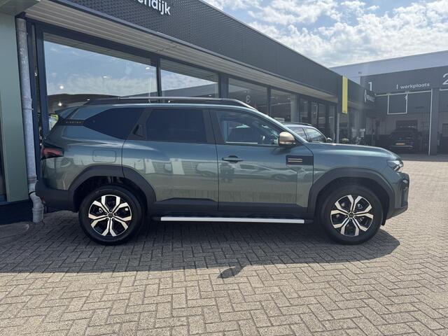 Dacia Bigster 1.8 Hybrid 155 Extreme / DIRECT LEVERBAAR! / TREKHAAK / SIDESTEPS / PANORAMA DAK /
