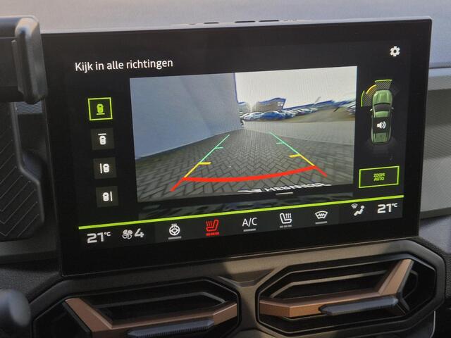 Dacia Bigster 1.8 Hybrid 155 Extreme Automaat / Fabrieksgarantie tot 06-2028 / Glazen Schuif- en Kanteldak / Stoel, Stuur & Voorruit Verwarming / Elektrische Achterklep / Adaptief Cruise Control / Apple Carplay & Android Auto / Climate Control / Achteruitrijcamera /