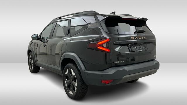 Dacia Bigster 1.2 MILD HYBRID 130PK 4x4 EXTREME | 1500 kg trekgewicht | Panoramadak | 360 camera
