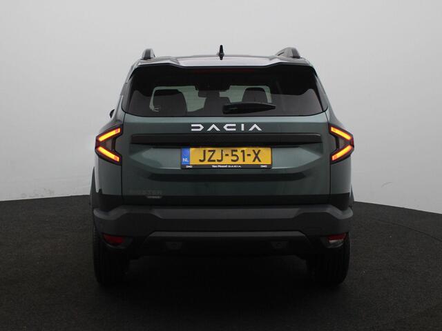 Dacia Bigster Hybrid 155 Limited Edition | Parkeersensoren rondom met around view camera | Verwarmbare voorruit-stoelen-stuur | Elektrisch bedienbaar panoramadak met verduistering |