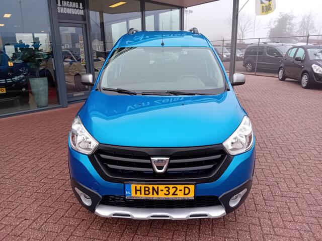 Dacia DOKKER 1.2 TCe S&S Stepway, Airco, Multimedia systeem, Bluetooth telefoonverbinding, Cruise control, Parkeersensoren, Elektrische ramen en spiegels, Lichtmetalen velgen, BOVAG