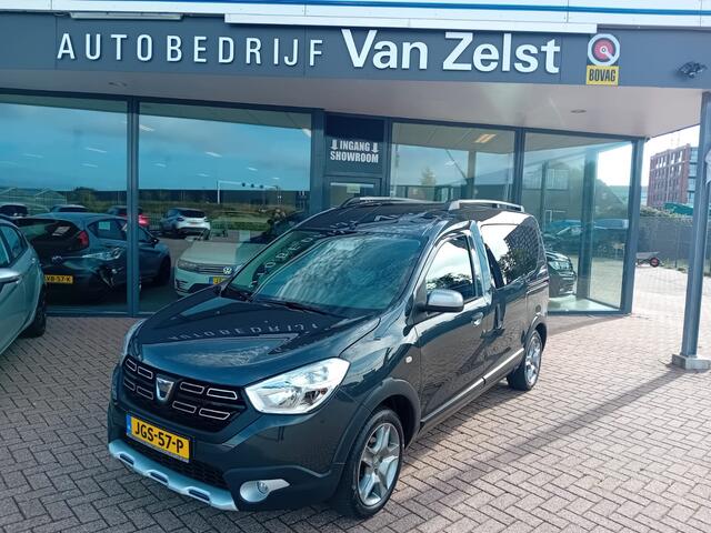 Dacia DOKKER 1.6 SCe Stepway, Airco, Multimediasysteem, Navigatie, Cruise control, Bluetooth, Parkeersensoren, Camera, Elektrische ramen en spiegels, Winter en zomer set, Nette auto, BOVAG