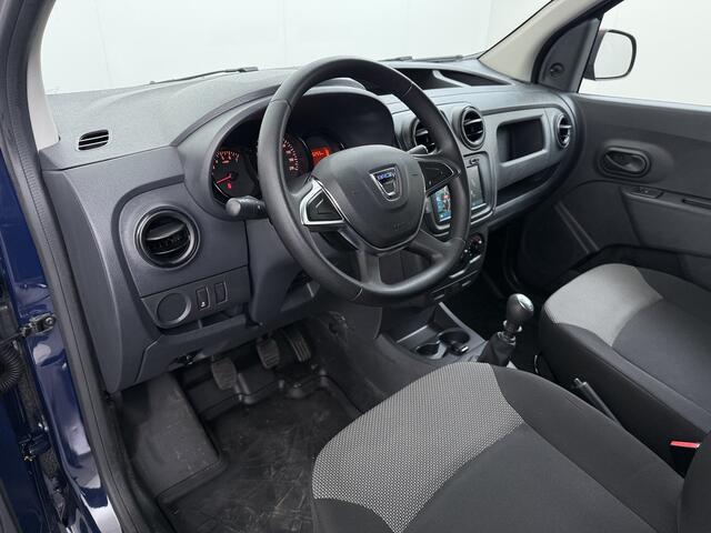 Dacia DOKKER 1.5DCI Airco Navi Trekhaak Euro 6 DAB Bluetooth Essential Betonplex Vloer Lat om Lat betimmering Schuifdeur Origineel Nederlandse Auto