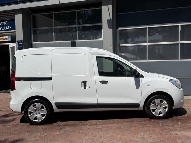 Dacia DOKKER 1.5 Blue dCi 90 Solid - Praktisch, Zuinig en Betrouwbaar