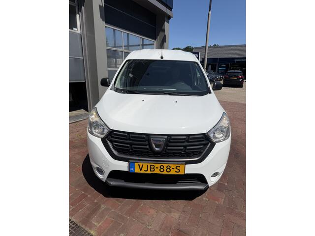 Dacia DOKKER 1.5 Blue dCi 90 Solid - Praktisch, Zuinig en Betrouwbaar
