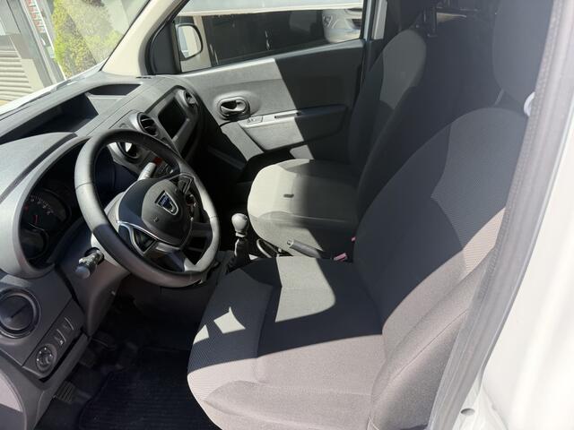Dacia DOKKER 1.5 Blue dCi 90 Solid - Praktisch, Zuinig en Betrouwbaar