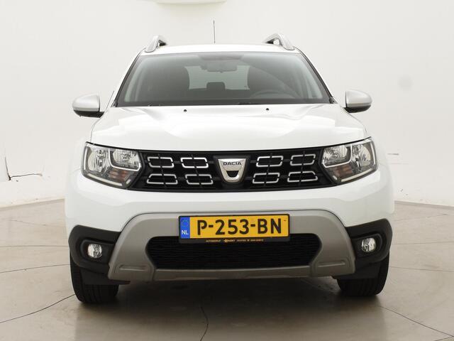 Dacia DUSTER 1.3 TCe 150 PK PRESTIGE + 1500 KG TREKHAAK | STOELVERW. | CAMERA | APPLE CARPLAY | NAVIGATIE