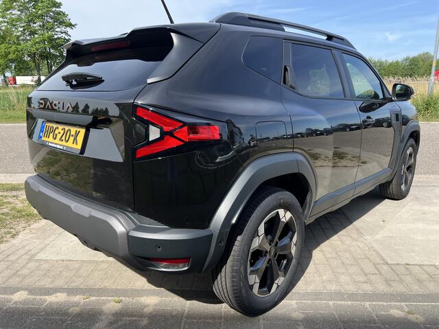Dacia DUSTER 1.6 Hybrid 140 PK Journey / Keyless / Camera 360'' / Climate / Cruise / Applecarplay - Androidauto /