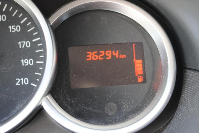Dacia DUSTER 1.2 TCe 4x2 Blackshadow