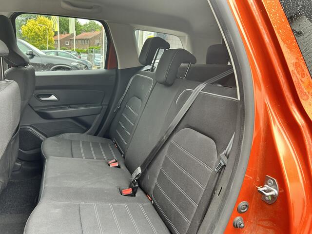 Dacia DUSTER 1.3 TCe 130 Journey | rondom zicht achteruitrijcamera | Navigatie | Trekhaak | bluetooth