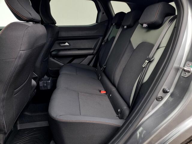 Dacia DUSTER 1.6 Hybrid 140 Extreme Automaat / Nieuw Model / Auto Beschikbaar / Navigatie / Rondomzicht Camera