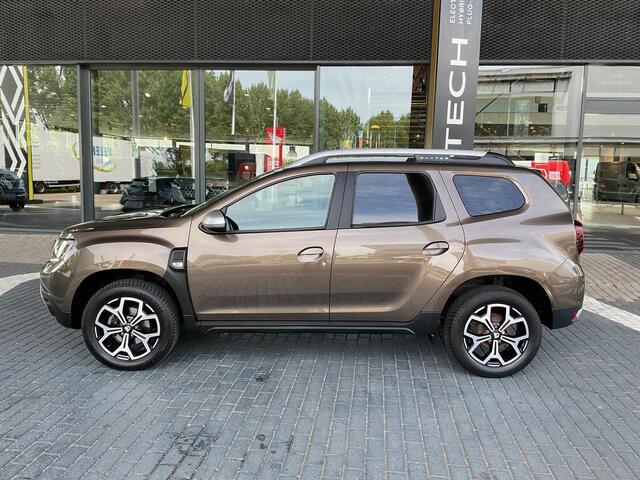 Dacia DUSTER 1.2 TCe Prestige TREKHAAK / NAVIGATIE / PARKEERSENSOREN / BLUETOOTH / CRUISE CONTROL / PARKEERCAMERA / CLIMATE CONTROL / DEALER ONDERHOUDEN!