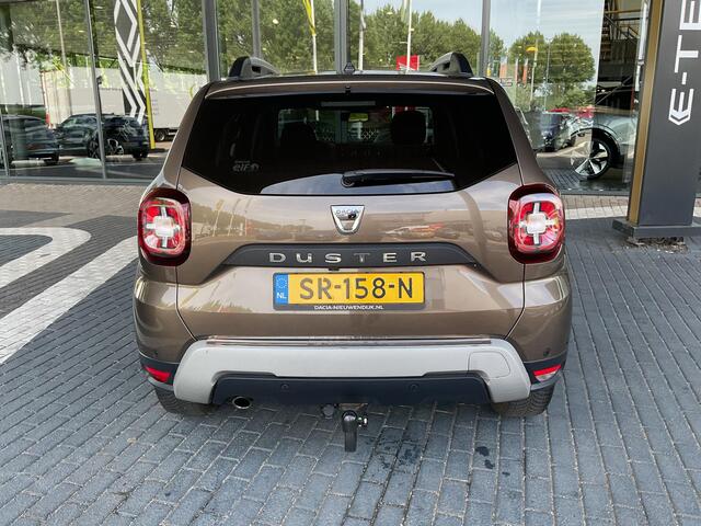 Dacia DUSTER 1.2 TCe Prestige TREKHAAK / NAVIGATIE / PARKEERSENSOREN / BLUETOOTH / CRUISE CONTROL / PARKEERCAMERA / CLIMATE CONTROL / DEALER ONDERHOUDEN!