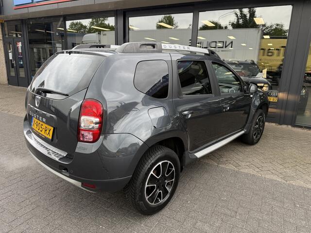 Dacia DUSTER 1.2 TCe 4x2 Blacksh.