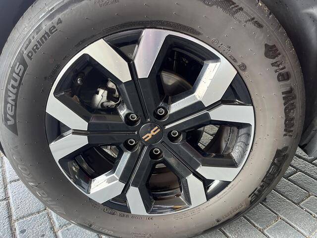 Dacia DUSTER 1.2 TCe 130 mild hybrid Extreme / TECHNO PACK + NAV LINE ''EXTREME'' / PACK PARKING /
