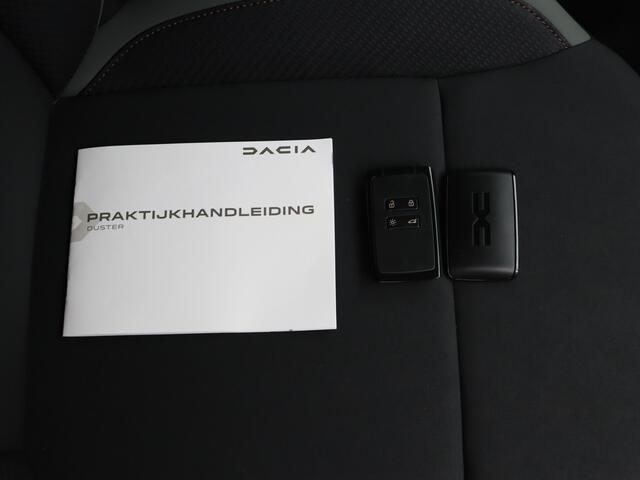 Dacia DUSTER Extreme HYBRID 140 | Achteruitrijcamera | Cruise Control met snelheidsbegrenzer | Dacia Handsfree card voor openen, sluiten en starten zonder sleutel