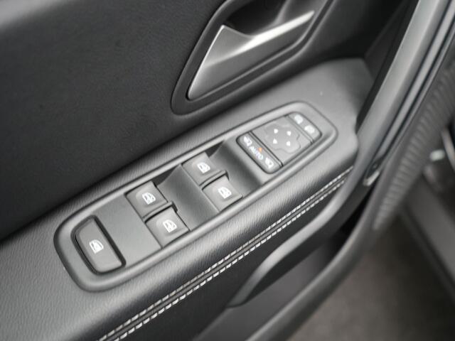 Dacia DUSTER 1.3 TCe 150 Journey - Automaat - All Season banden -