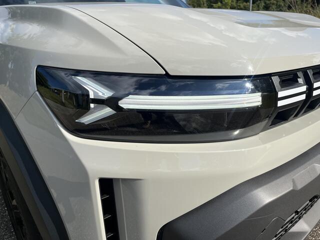 Dacia DUSTER 1.6 Hybrid 140 Extreme APPLE CARPLAY ANDROID AUTO / VERWARMDE VOORSTOELEN / CLIMATE CONTROLE / CRUISE CONTROLE / PARKEERSENSOREN+CAMERA.