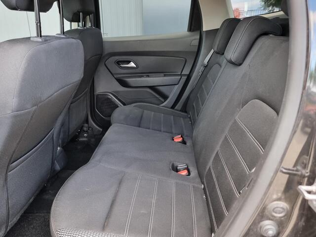 Dacia DUSTER 1.3 TCe Prestige | Navigatie | 360° Camera | Trekhaak |