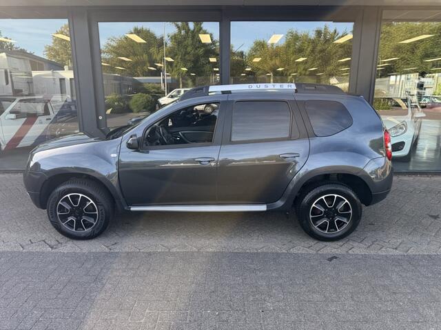 Dacia DUSTER 1.2 TCe 4x2 Blacksh.