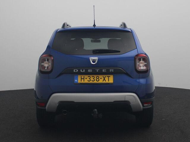 Dacia DUSTER TCe 130 Serie Limitee 15th Anniversary | Climate Control | Handsfree Card | Medianav met Apple CarPlay & Android Auto | Lichtmetalen velgen | Metaalkeur | Dakdragers |