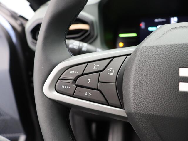 Dacia DUSTER TCe 100pk ECO-G Journey | Blind spot warning | Parkeersensoren voor/achter | 360 graden camera | Auto. parkeerrrem |