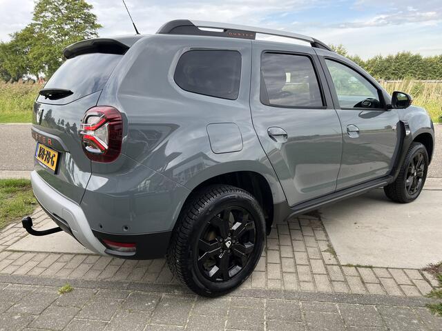 Dacia DUSTER 1.5 dCi 4x4 4WD Prestige / Dealer onderhouden / Trekhaak. Trekgewicht 1.500 KG / 360' Camera / Stoelverw. / Apple Carplay - Android Auto / 17'' LMV /