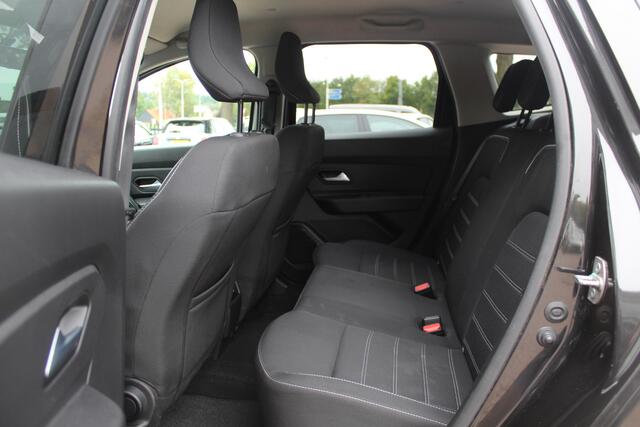 Dacia DUSTER 1.0 TCe Bi-Fuel Prestige / Camera / Navigatie / 17'' / DAB / Bluetooth / Cruise Control