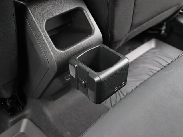 Dacia DUSTER Extreme Hybrid | Achteruitrijcamera | Cruise Control met snelheidsbegrenzer | Dacia Handsfree card voor openen, sluiten en starten zonder sleutel